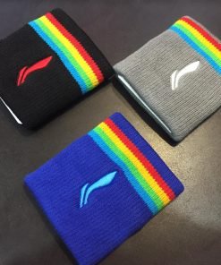 Thấm mồ hôi nhanh, kha năng hút nước cao. - Thiết kế tinh tế, với màu sắc tươi sáng thể hiện phong cách thời trang cho người sử dụng. - Sản phẩm dễ dàng làm sạch với máy hoặc tay tiện lợi.