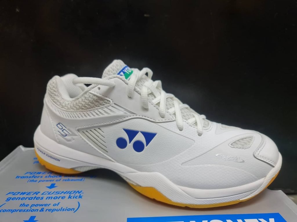 giay-cau-long-yonex-75th-65z2-women-new-2021