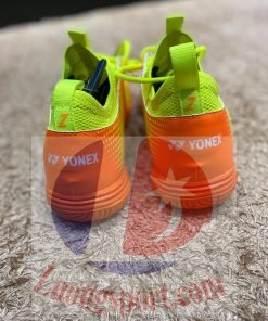 giay-cau-long-yonex-eclipsion-z2-wie