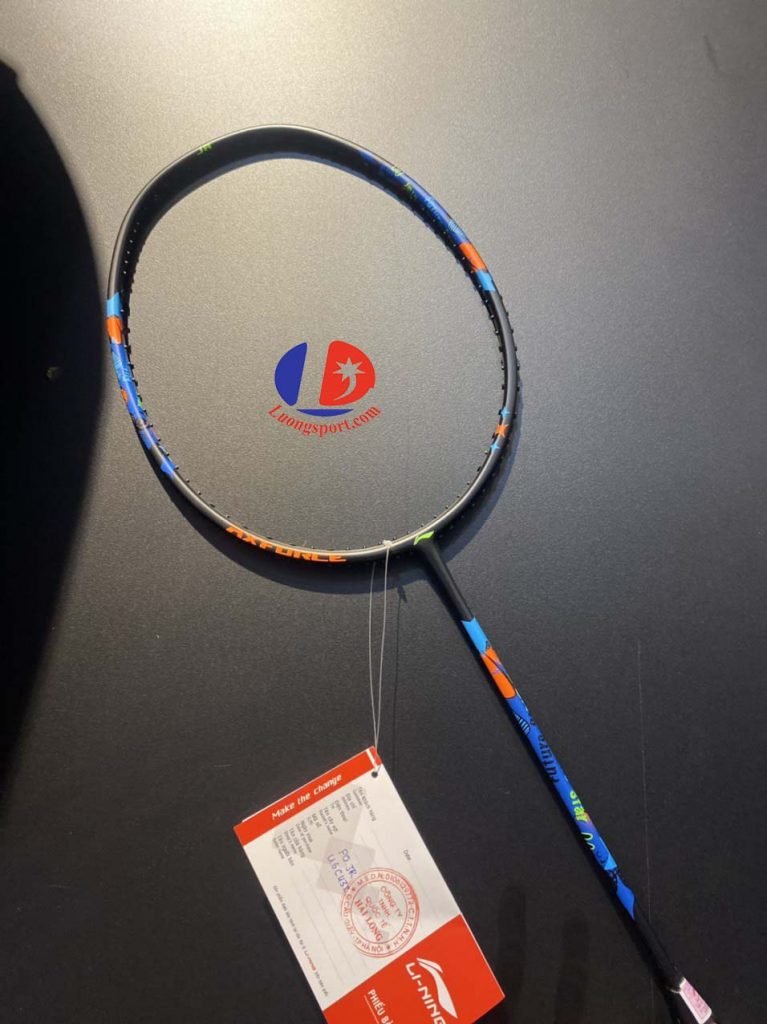 vot-cau-long-lining-axforce-jr-black-chinh-hang-2022-8