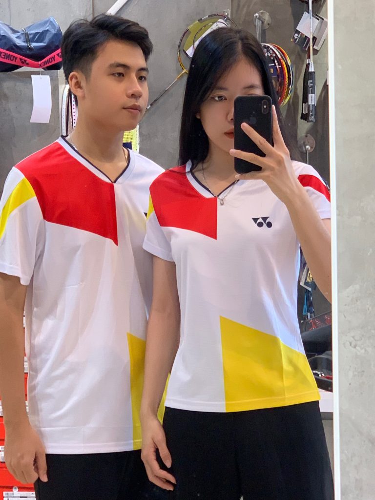 ao-cau-long-yonex-10515-trang-new-2023