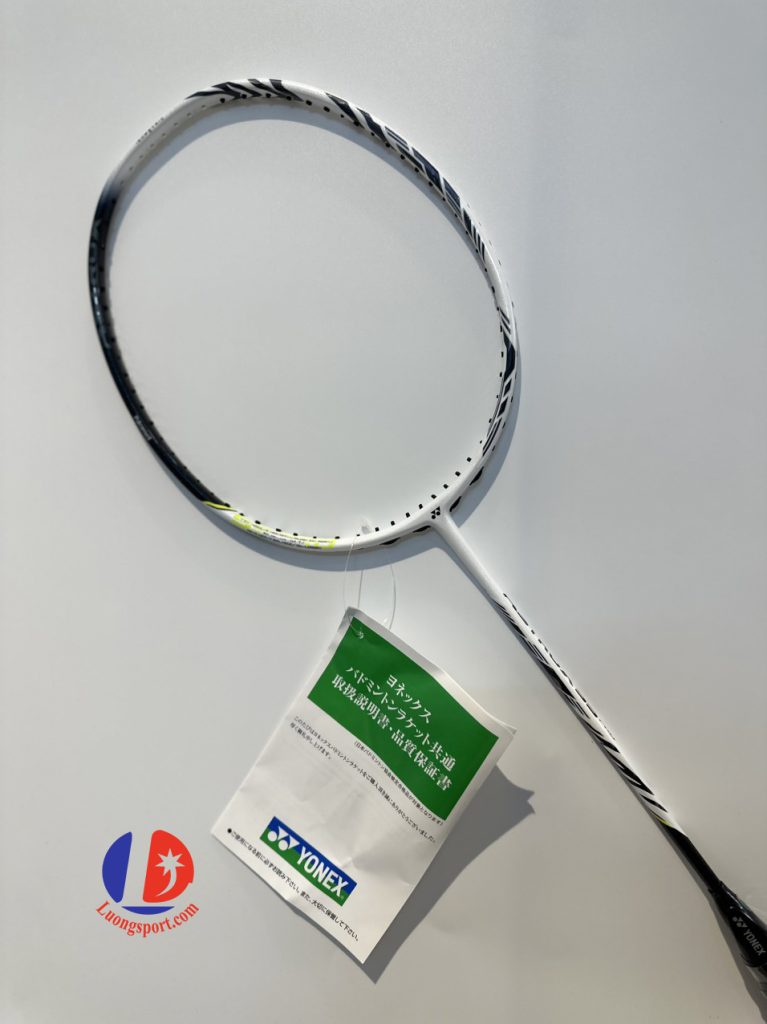 YONEX ASTROX 77 Pro 4U6G