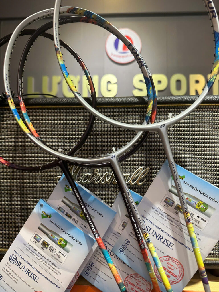 Yonex NanoFlare 700 Play (Midnight Purple, Factory Strung)