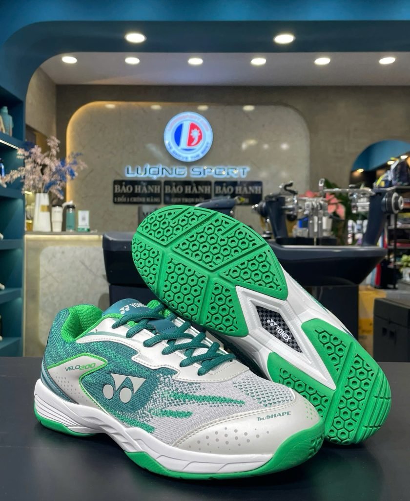 giay-cau-long-yonex-velo-200-white-alpine-leaf-chinh-hang-2025-6