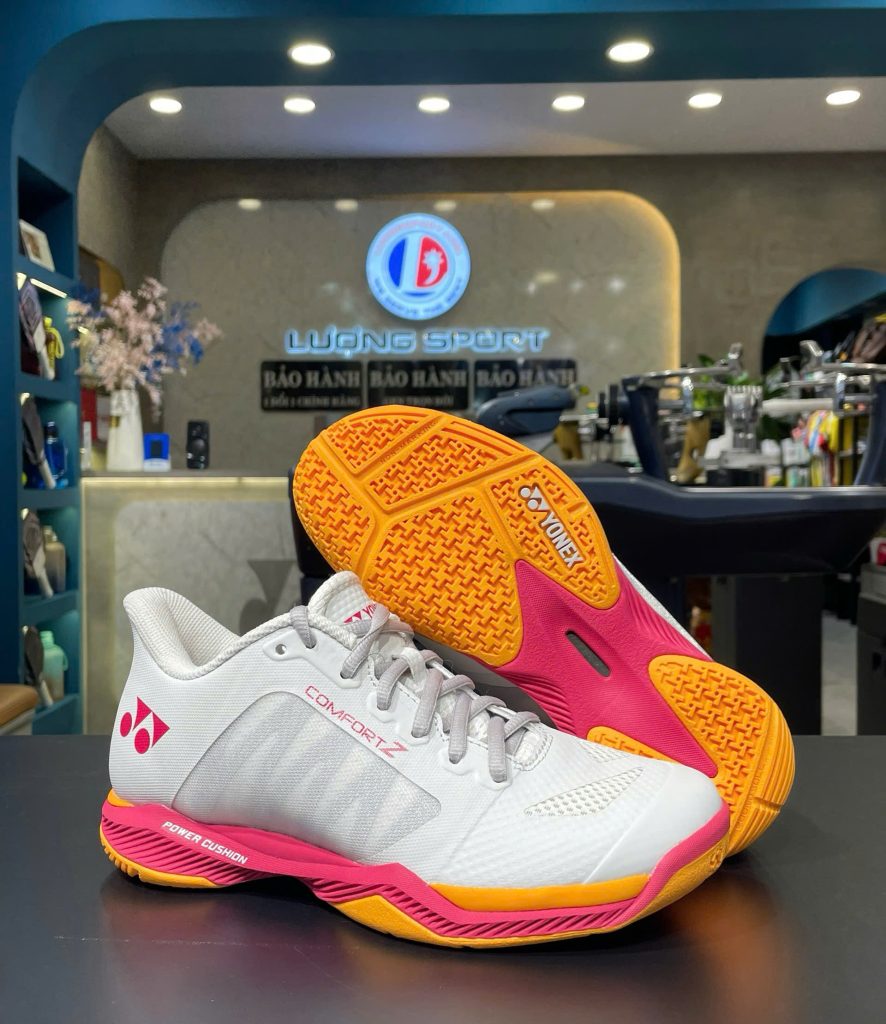 giay-cau-long-yonex-power-cushion-comfort-z3-women-off-white-red-2025-3