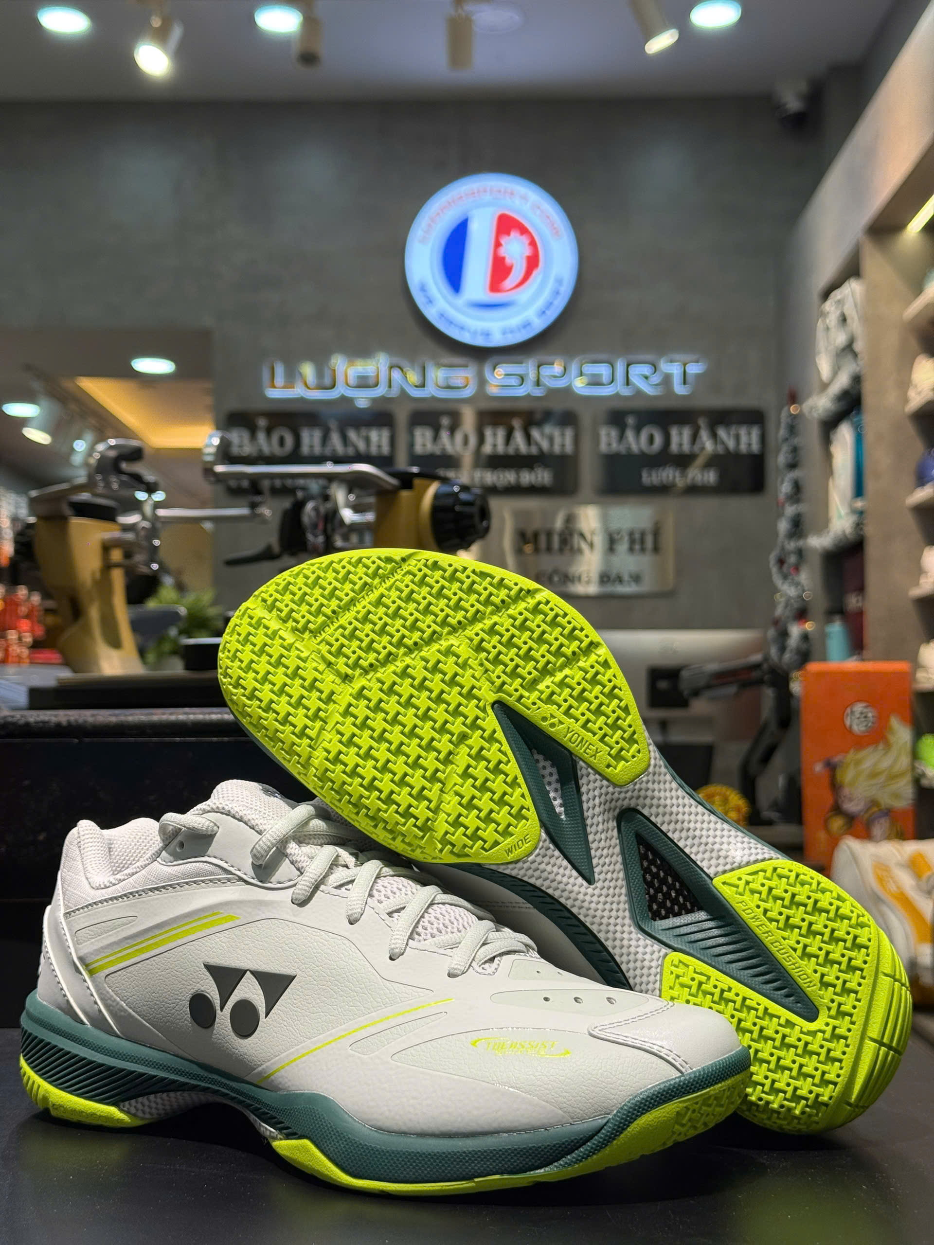 Giày Cầu Lông Yonex SHB 65Z VA Wide - Grayish Beige Chính Hãng